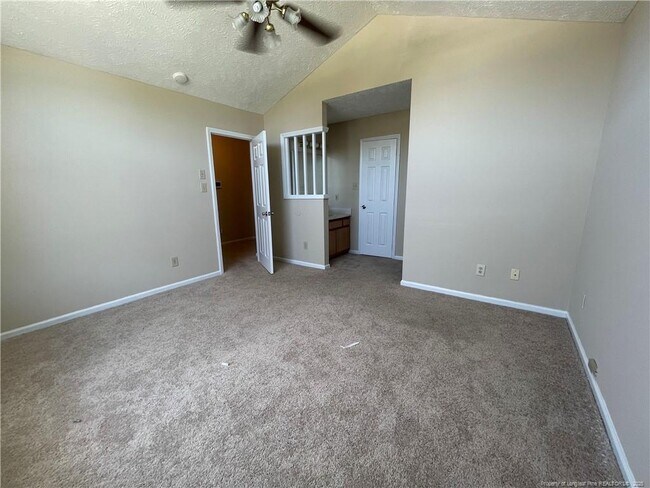 Building Photo - 5587 Arapahoe Ct