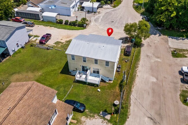 Building Photo - 4097 Mica Ave