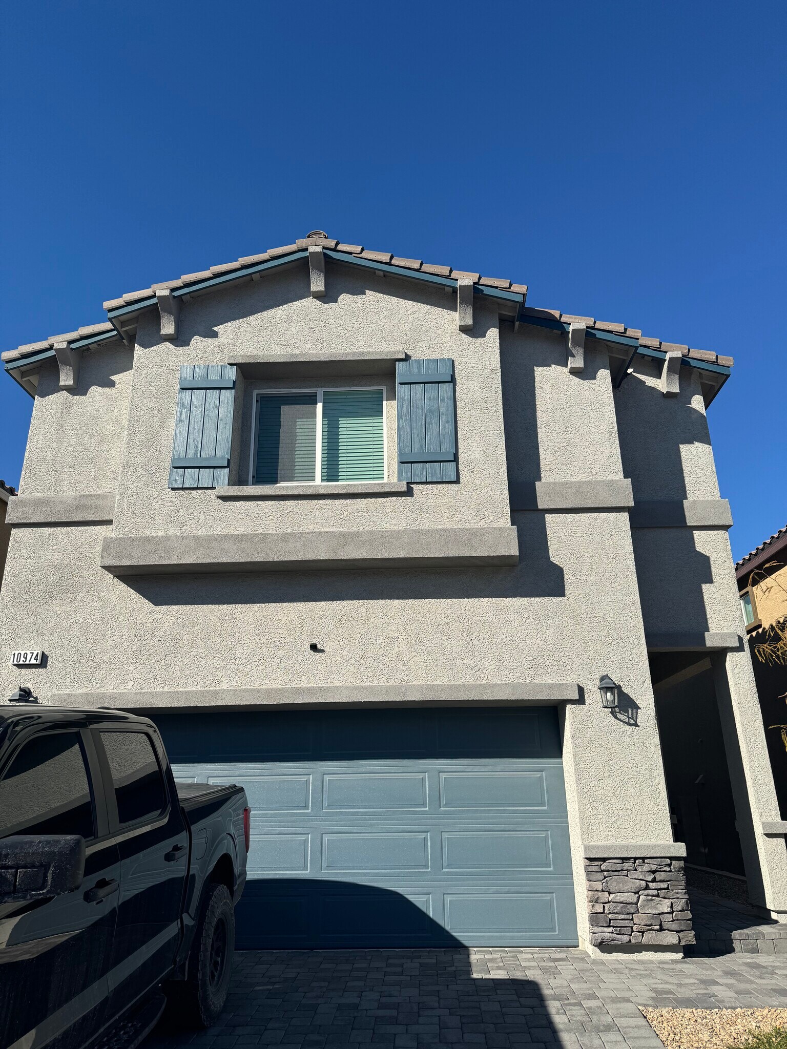 Building Photo - 10974 Cambridge Lakes Ave