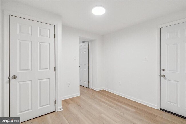 Building Photo - 2508 N Sartain St