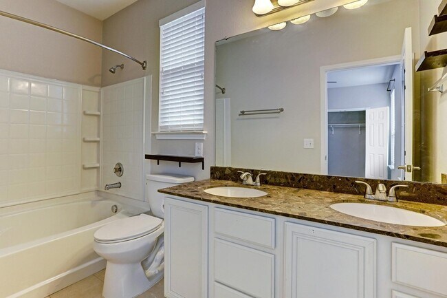 Building Photo - 11108 Helms Deep Dr