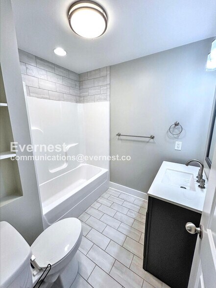 Building Photo - 6541 Kari Dr