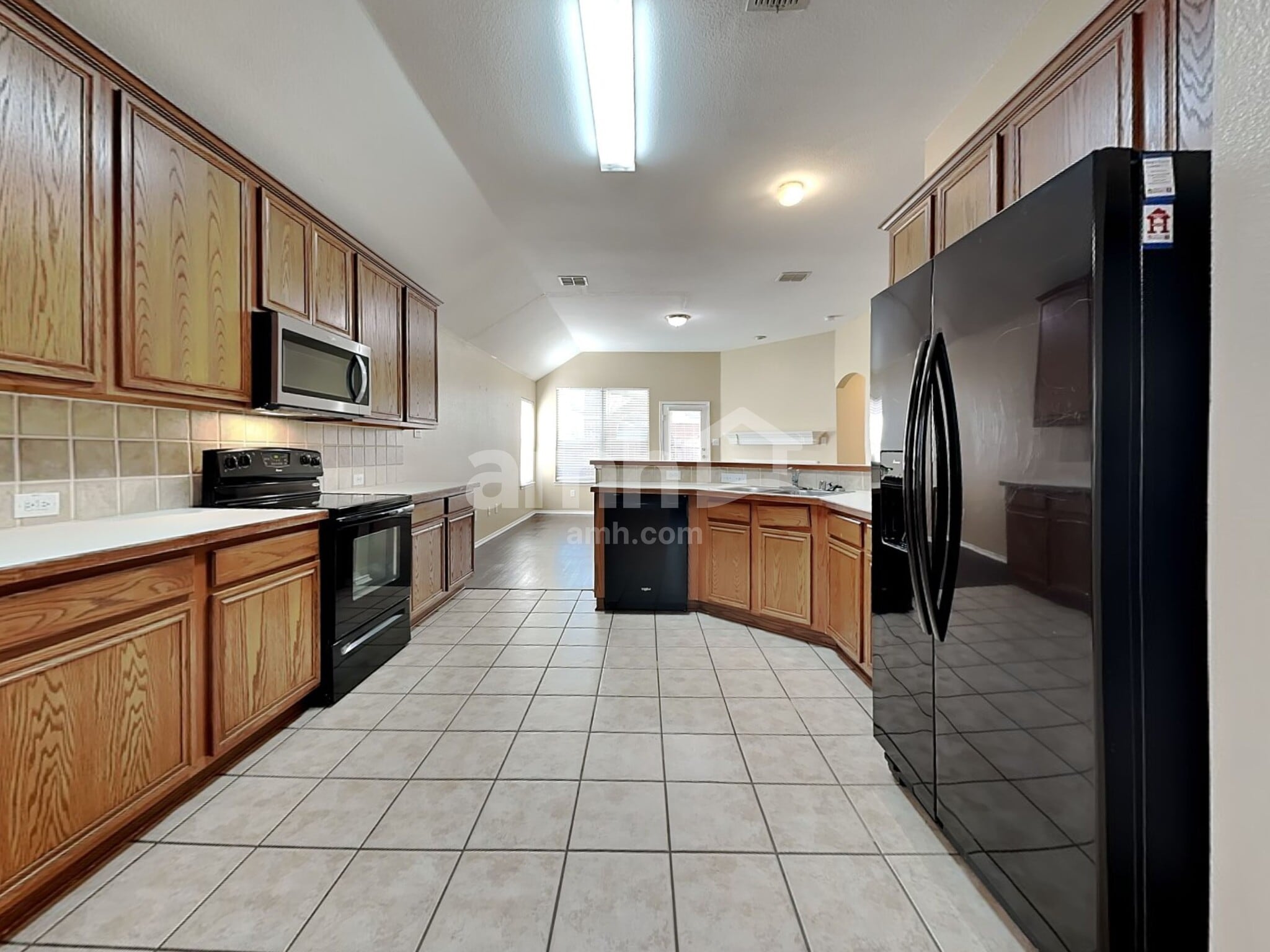 Building Photo - 9613 Glenshee Dr