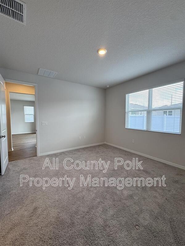Building Photo - 851 Folklore Ln