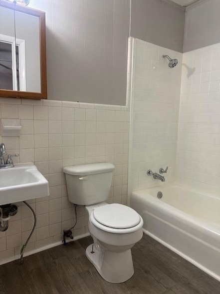 Building Photo - 363 Highland Ave NW