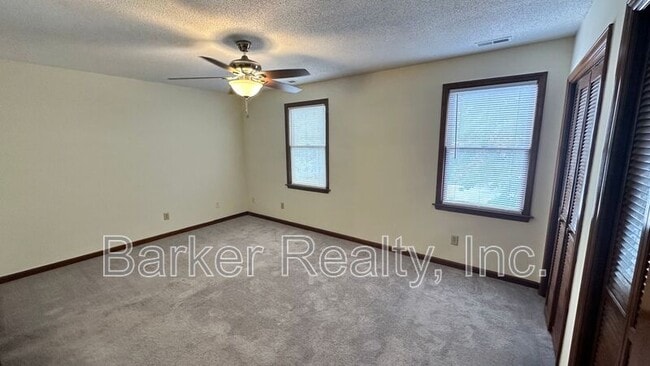 Building Photo - 4705 Fargo Ct