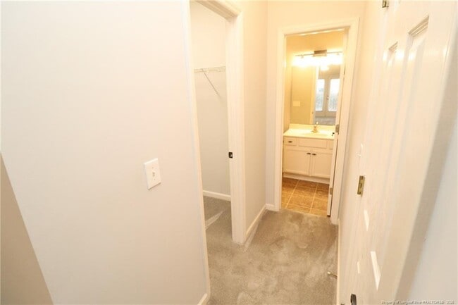 Building Photo - 3013 Silky Dogwood Trail