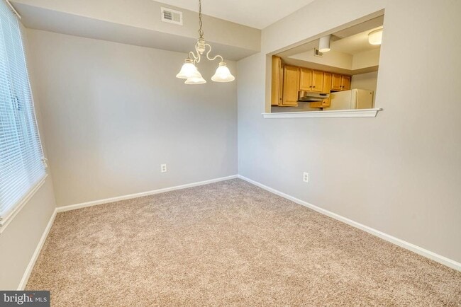 Building Photo - 166 Woodlake Dr