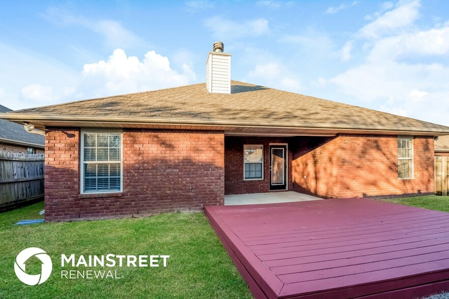 Building Photo - 4052 Cambridge Dr