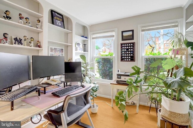 Building Photo - 2101 N Rolfe St