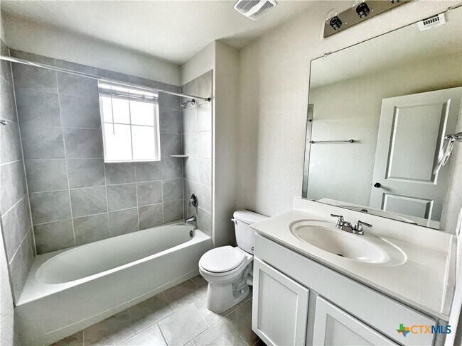 Building Photo - 29529 Spring Copper