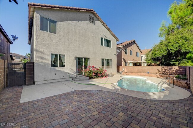 Building Photo - 9893 Canyon Peak Dr