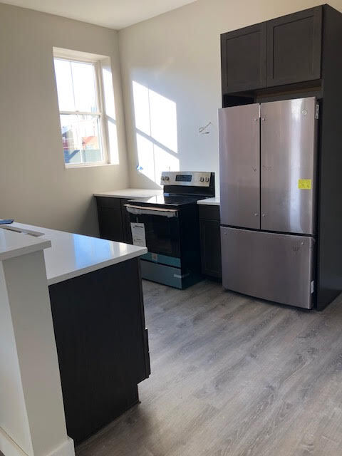 Second Floor Unit - 906 Saratoga St