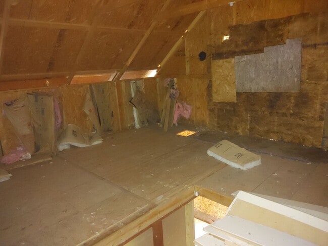 Building Photo - BISMARCK - Cabin with air conditioning ONL...