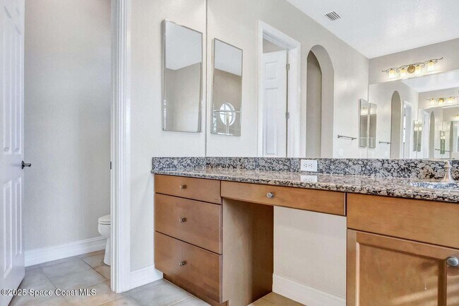 Building Photo - 6565 Arroyo Dr