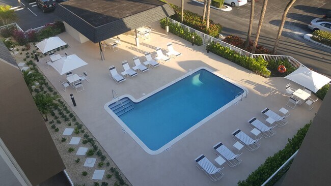 Building Photo - 7765 SW 86th St