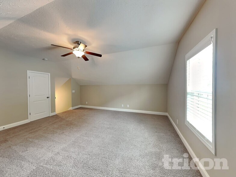 Building Photo - 184 Fieldstone Ln