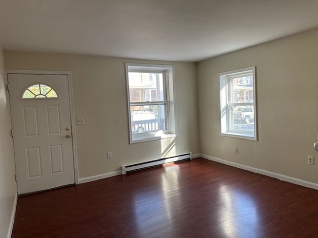 Building Photo - Brand New Kitchen with Granite Countertops...