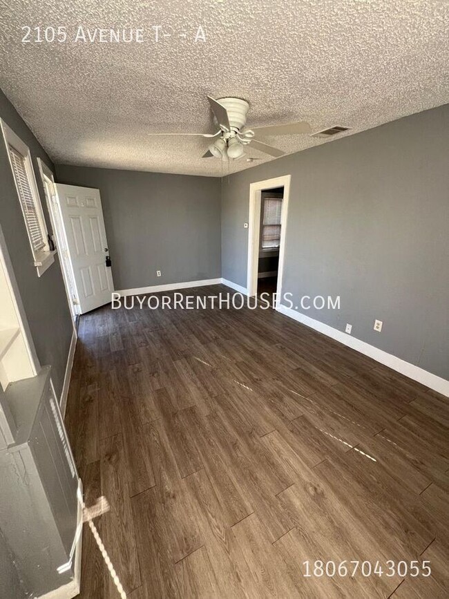 Building Photo - $499 Move-In Special (+ admin fee) + $0 De...