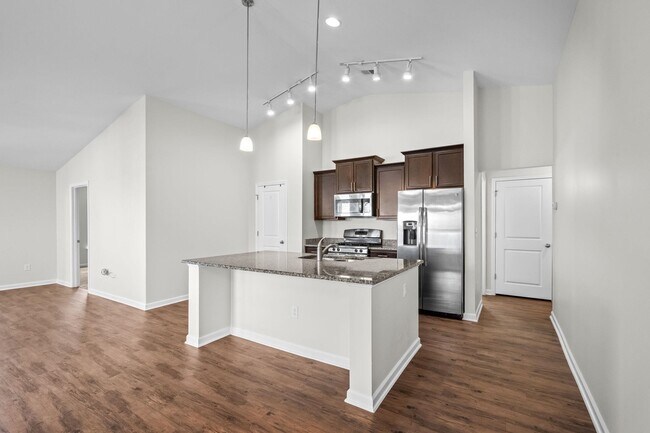 Building Photo - 4451 Livorn Loop