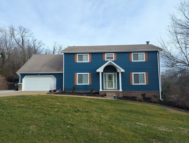 Building Photo - Nice House in Hixson