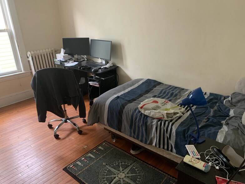 Building Photo - 1 Sachem St