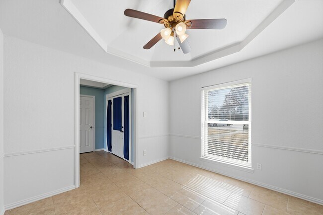 Building Photo - 710 Norfork Dr