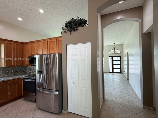 Building Photo - 1603 NW 143rd Way