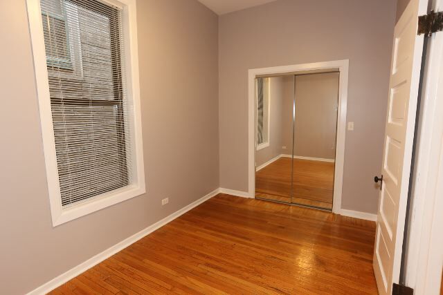 Building Photo - 2202 W Belmont Ave