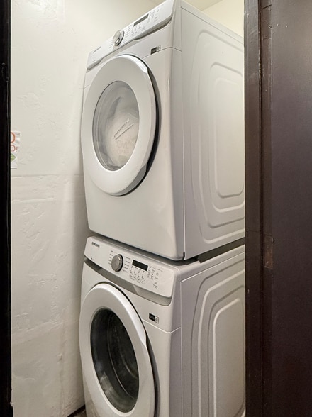 Building Photo - 5318 Sunglow Ct