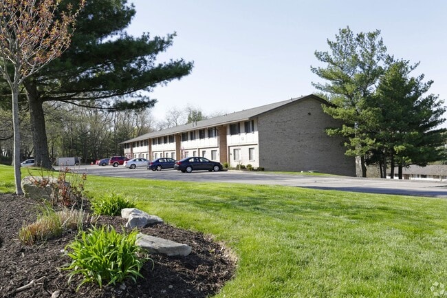 Building Photo - 700 Lee Dr