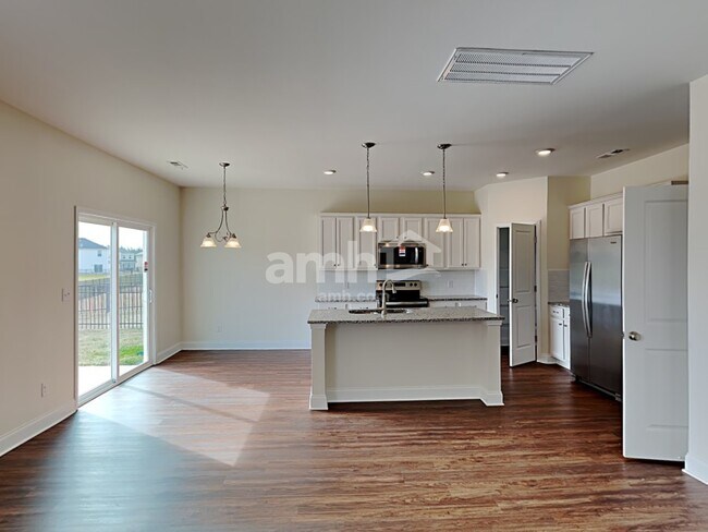 Building Photo - 4845 Chutney Dr