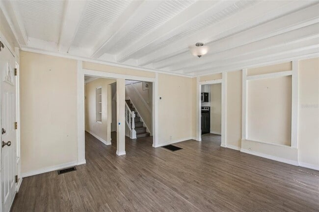 Building Photo - 321 E Orange St