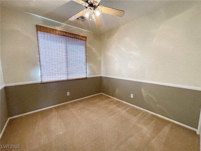 Building Photo - 11761 Del Sur Ave