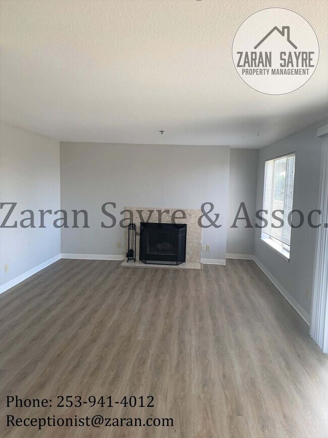 Building Photo - 044- Beautiful 2bd 2 bath Condo with View!!