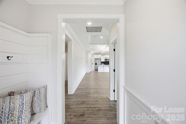 Building Photo - 21216 Sanctuary Dr
