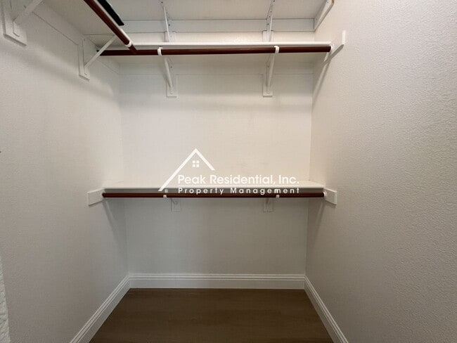 Building Photo - Beautiful 3bd/2.5ba Elk Grove Home