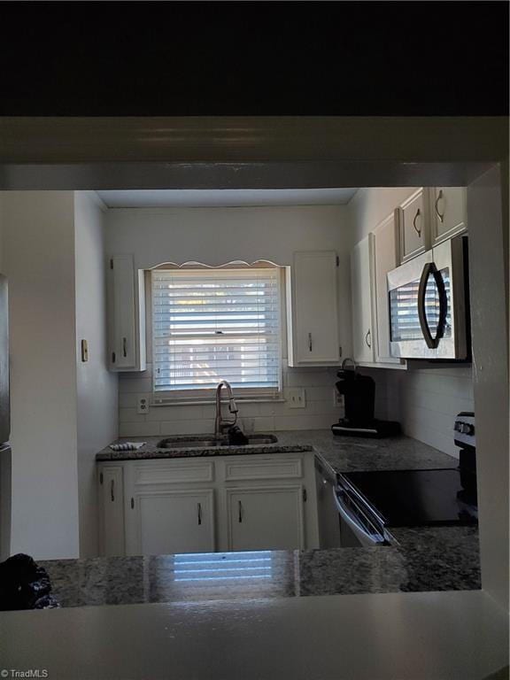 Building Photo - "Charming 2-Bed, 2-Bath Condo Retreat in Prime Winston-Salem Location"