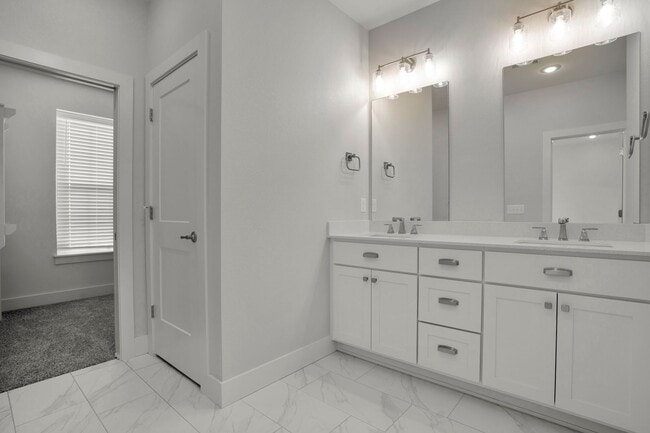 Building Photo - Beautiful 4 Bed 4.5 Bath New construction Home off of Rupple!! Pre-Leasing for Summer!