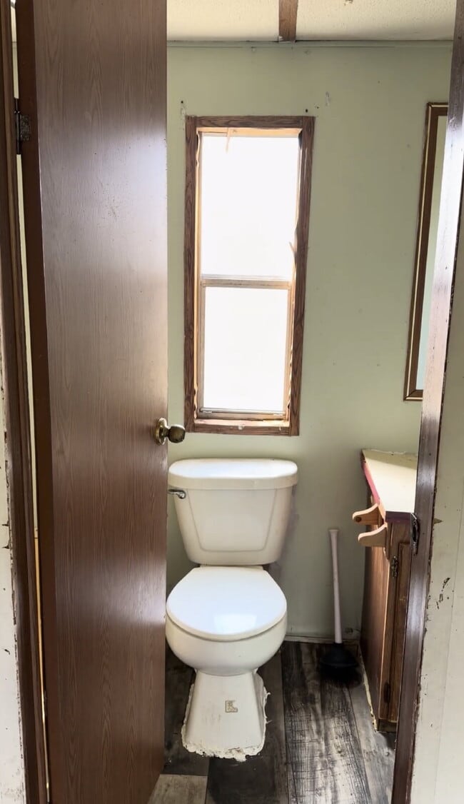 Building Photo - Handyman Special – Land + Home (Rent-to-Own)