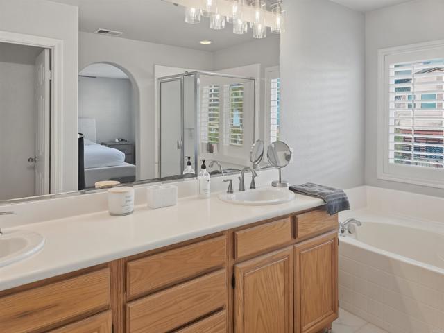 Building Photo - 1431 Marble Canyon Way