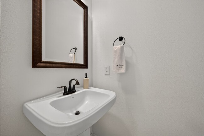 Building Photo - 27510 Villa Mountain Ct