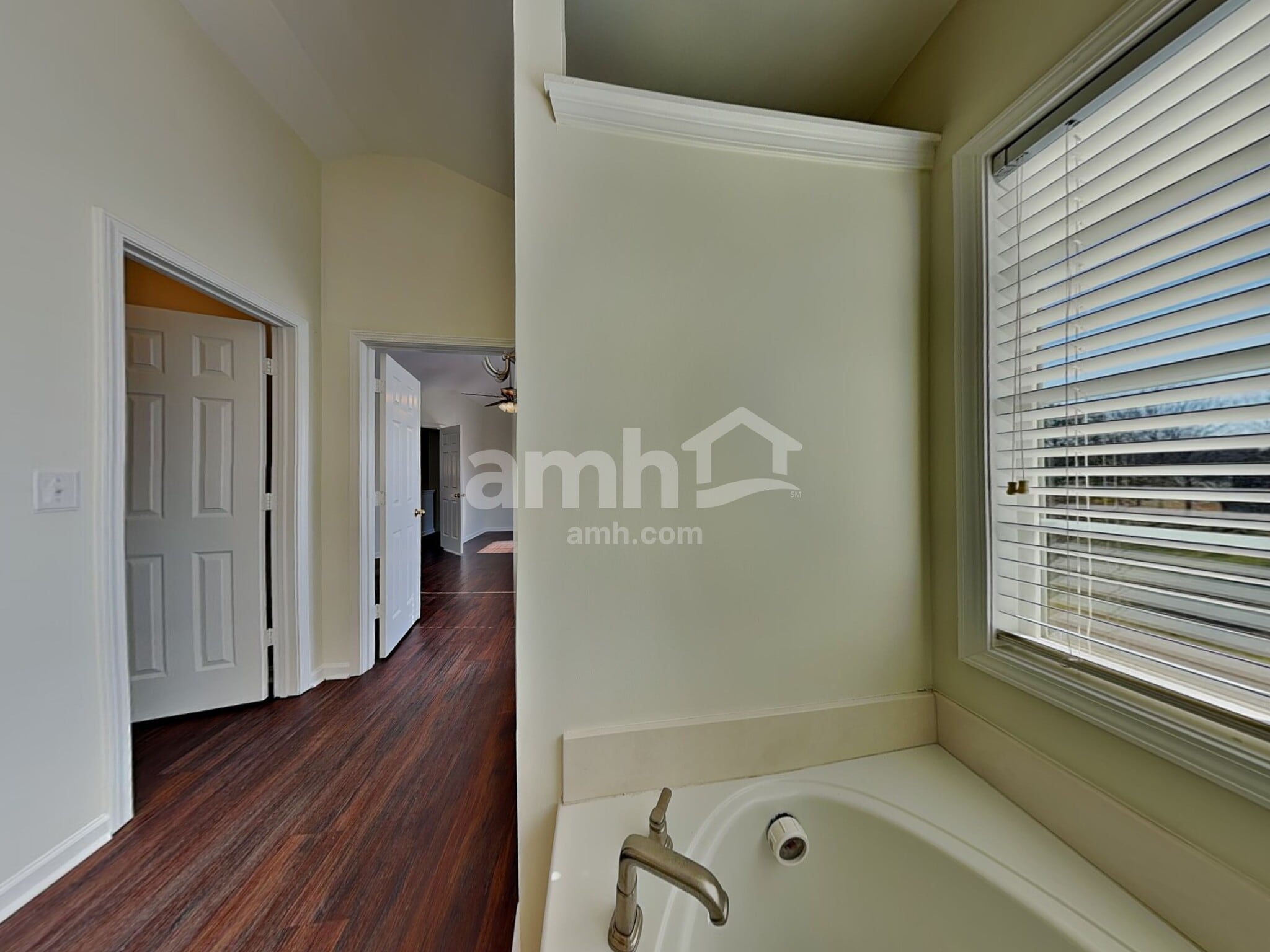 Building Photo - 14616 Asheton Creek Dr