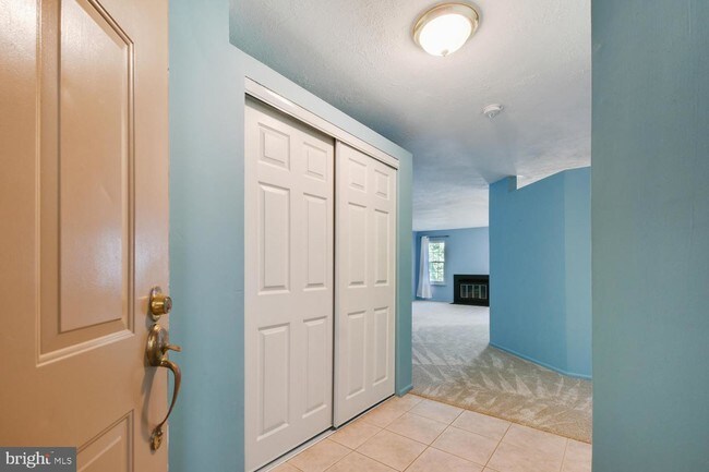 Primary Photo - 7392 Elm Ct