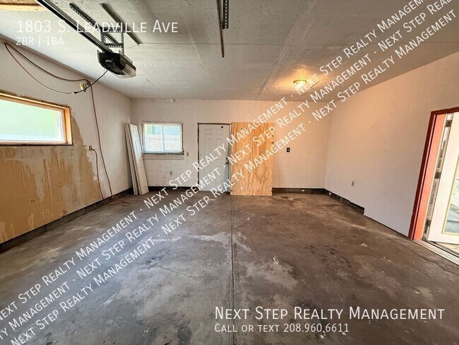 Building Photo - 1803 S Leadville Ave