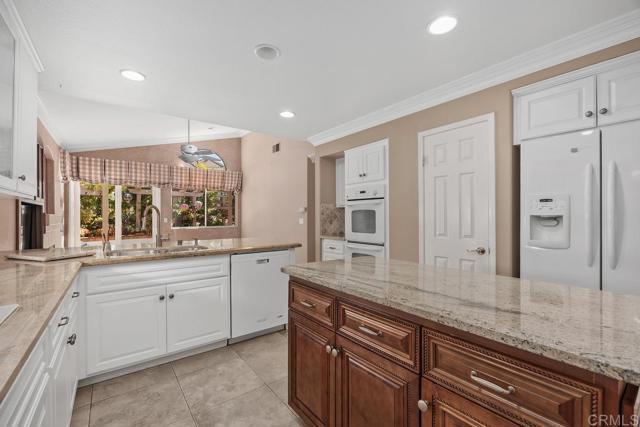 Building Photo - 6005 Patmos Way