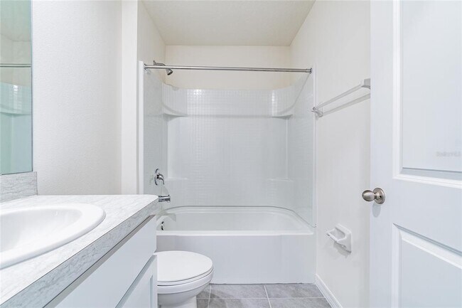 Building Photo - 808 Tidal Rock Ave
