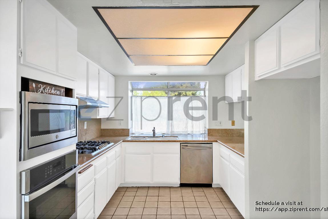 Building Photo - 19335 E Branding Iron Rd