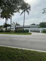 Building Photo - 5901 SW 72nd Ave