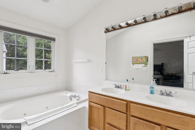 Building Photo - 4322 Thomas Brigade Ln